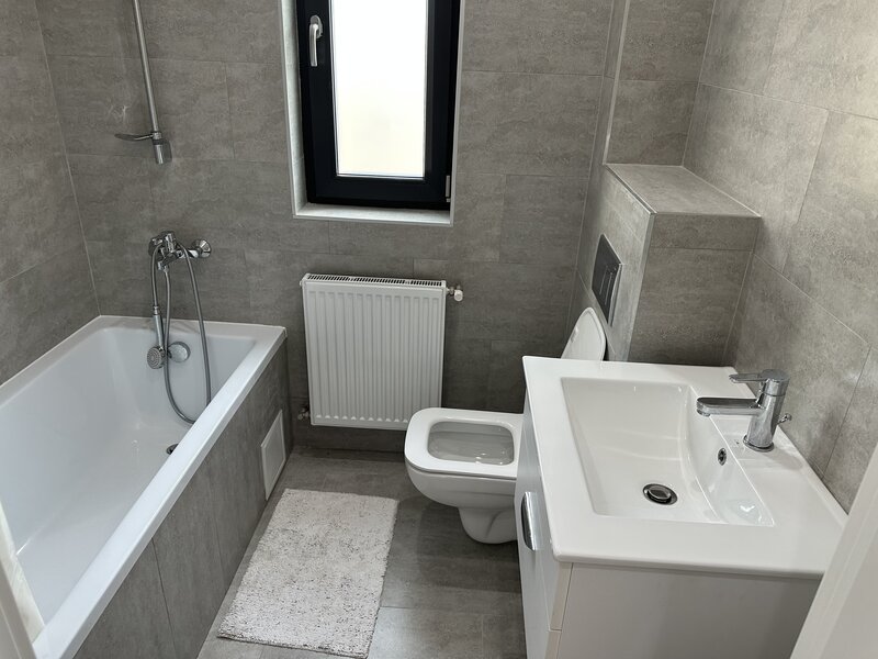 Tunari, Primarie, Complex Paris Residence