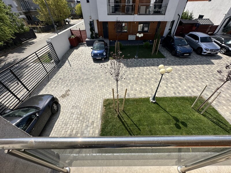 Tunari, Primarie, Complex Paris Residence